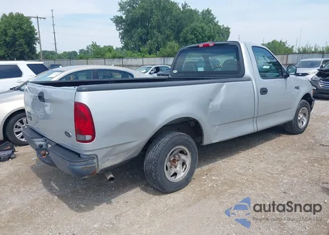 2004 Ford F-150 Heritage Xl/Xlt из США, поврежденный, VIN 2FTRF172X4CA59011